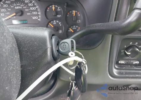 2005 Chevrolet Silverado 1500 Ls from USA, damaged, VIN 2GCEK13T651288887